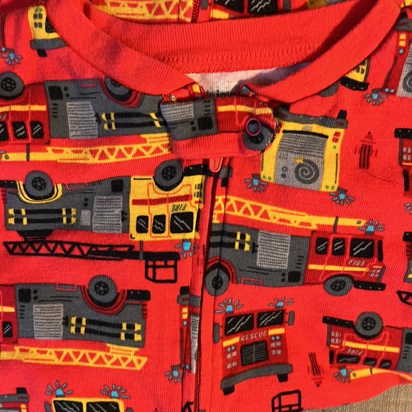 4T Zip PJs - Picture 6 of 8